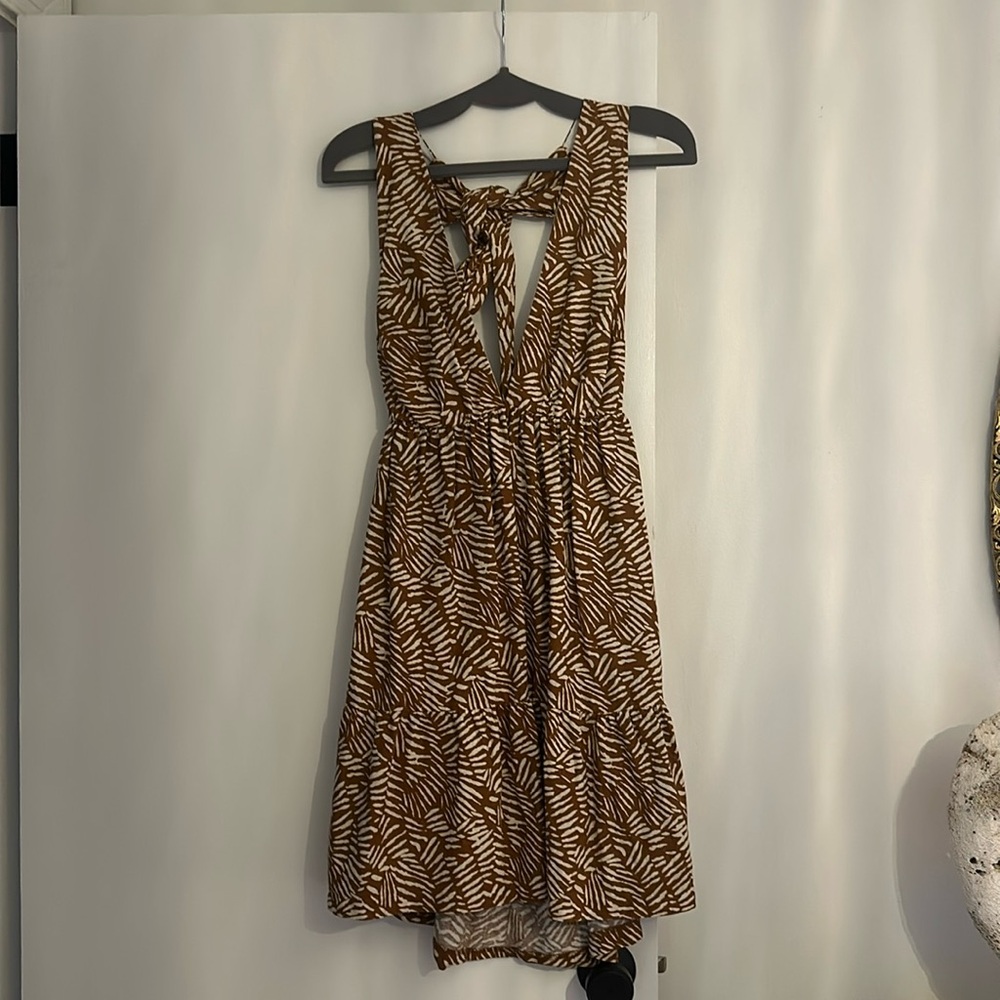 House of Harlow brown and white mini dress in a size small